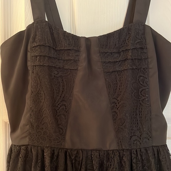 Rachael & Chloe Black Lace Mini Dress - Picture 3 of 5